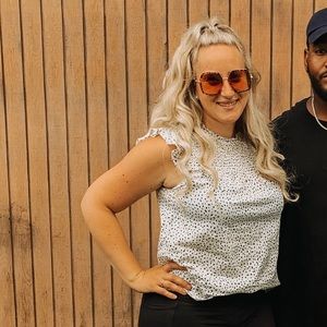 Meet your Posher, Christine